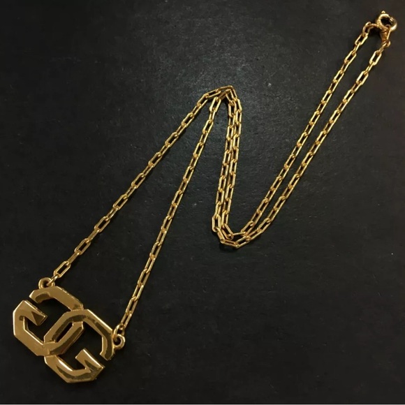 100% AUTHENTIC VINTAGE GIVENCHY GG GOLD CHAIN CHOKER NECKLACE SHORT - Picture 1 of 7